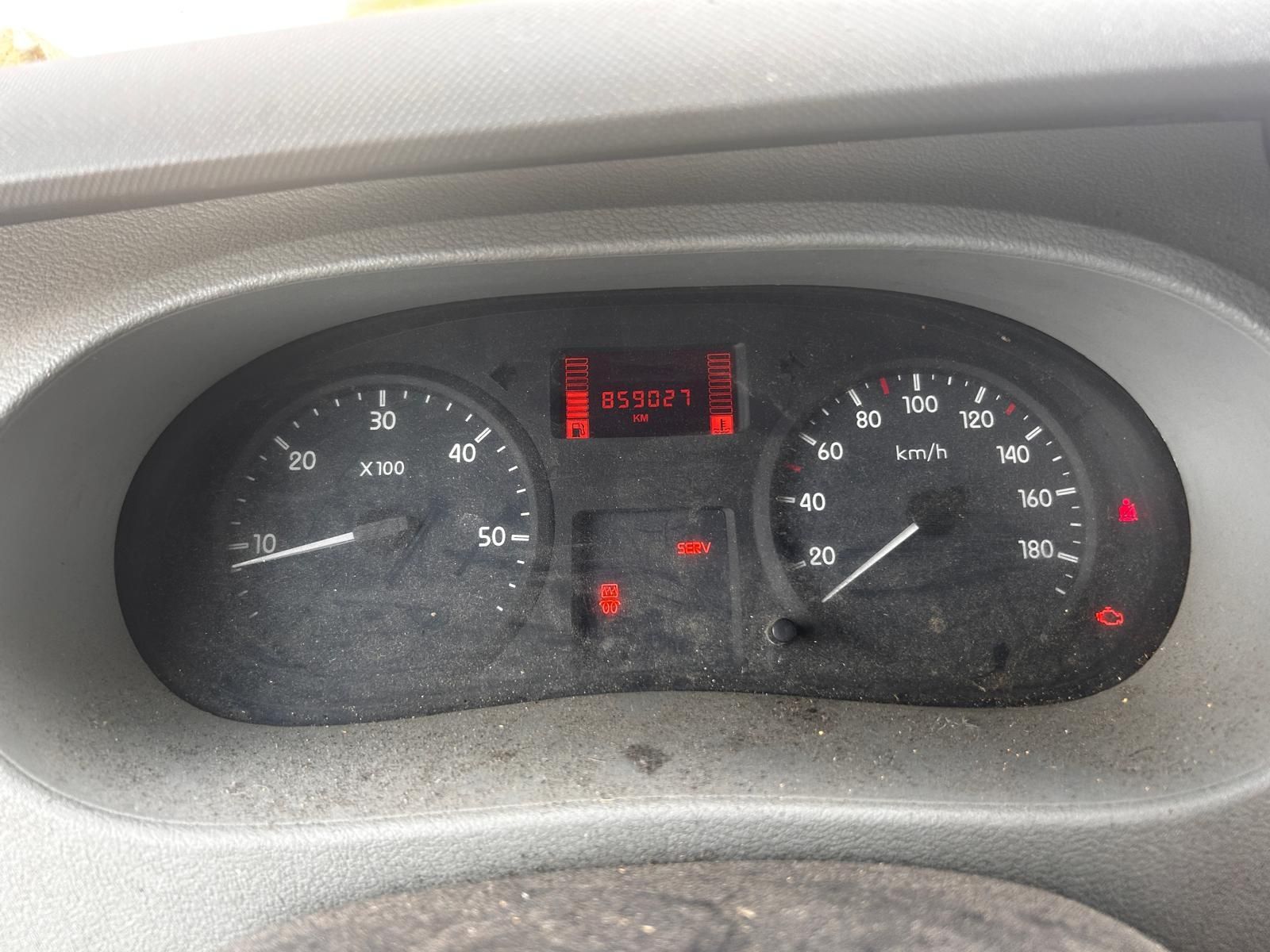 Renault wektor  Master 2,5