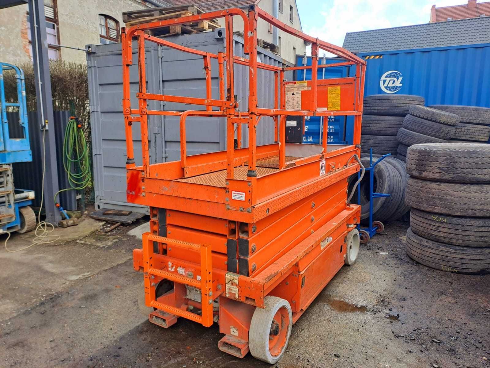 Podnośnik nożycowy koszowy zwyżka elektryczny JLG 2646-E3 2001 rok
