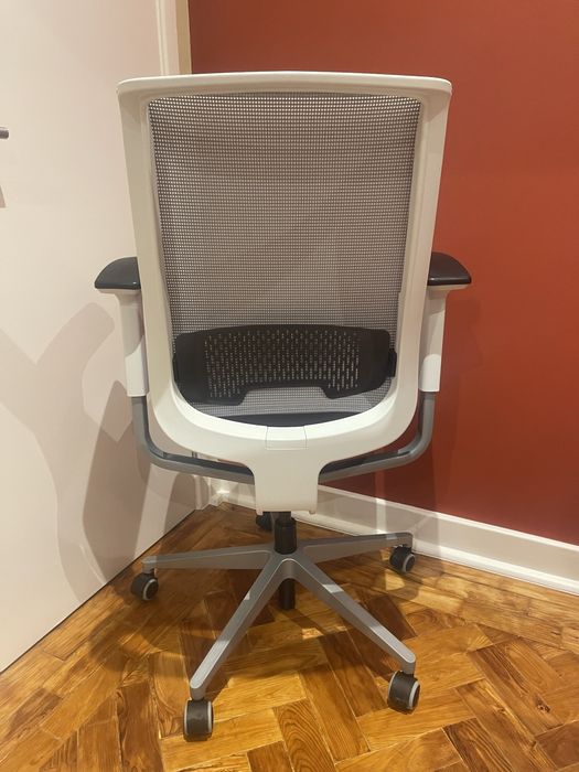 Cadeira escritório secretária ergonómica Steelcase Reply Air