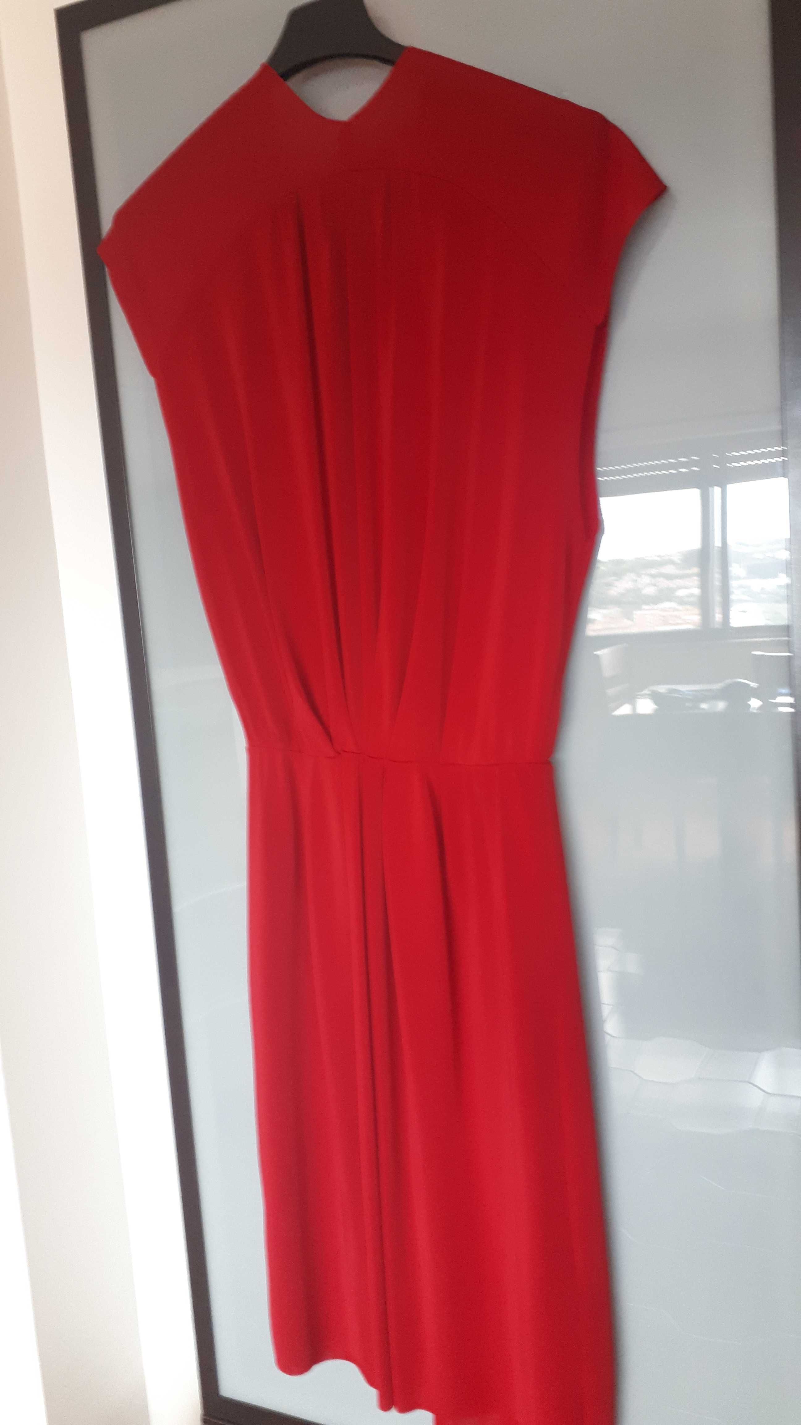 Vestido vermelho escuro da Zara T S/M