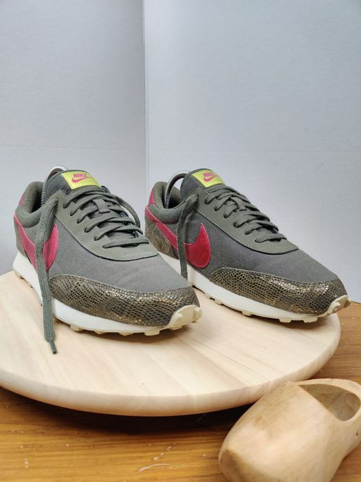 Buty r.43 Nike Daybreak damskie skóra, tekdtil