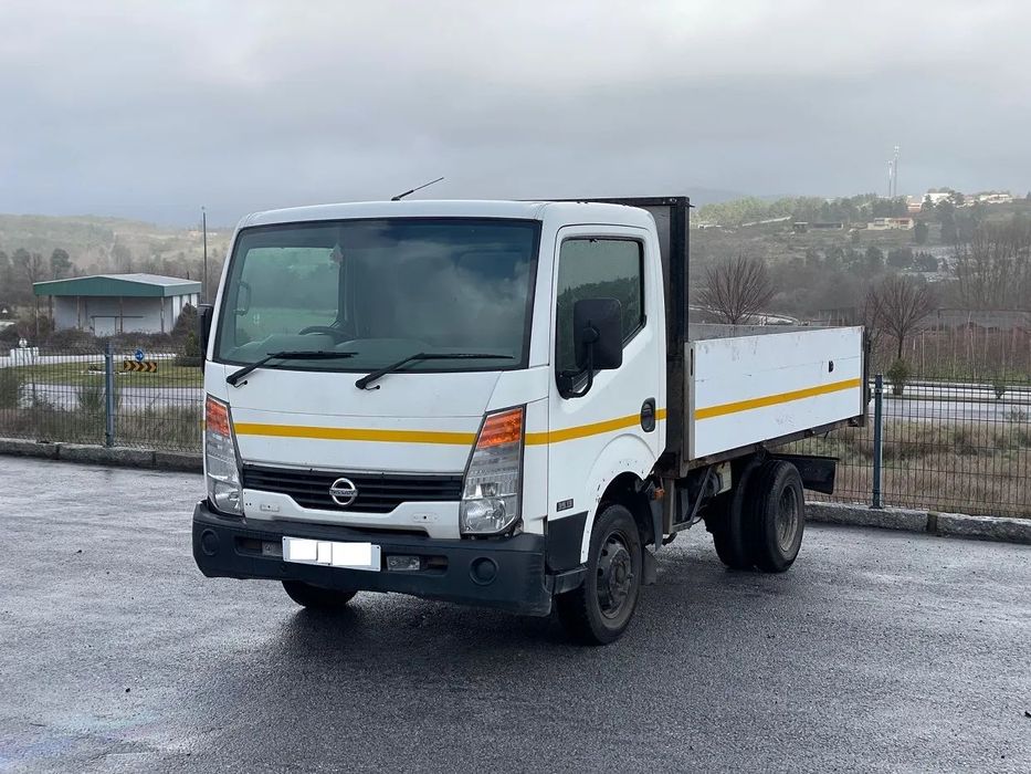 Nissan Cabstar para Peças