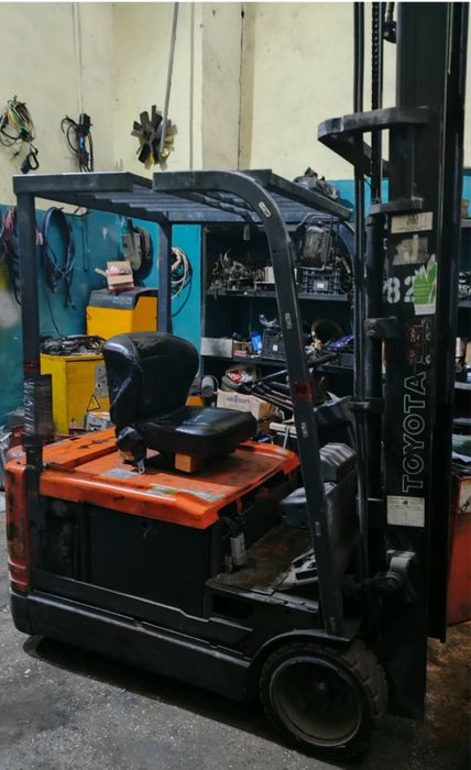 Електронавантажувач Toyota 5FBE 15