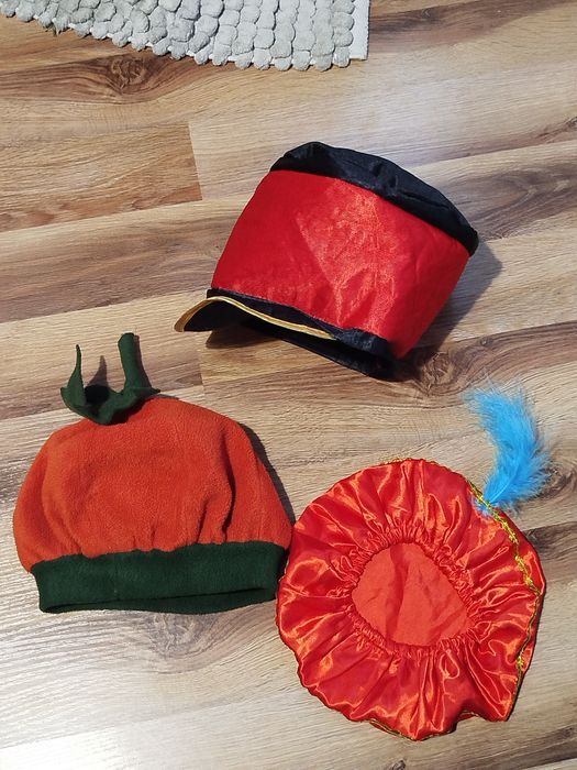 Strój karnawałowy (czapki)