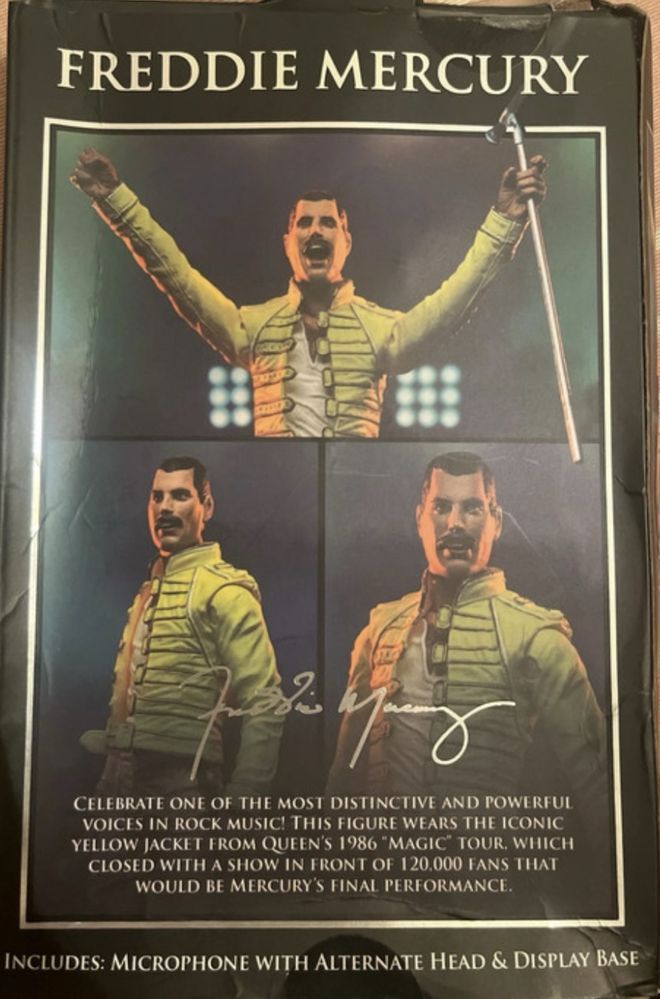 Freddie Mercury - NECA