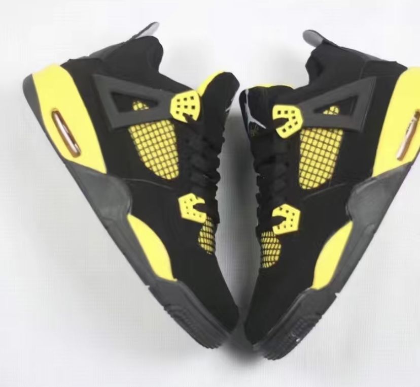 all colors Крсоівки Nike Jordan 4 Retro чудова якість
