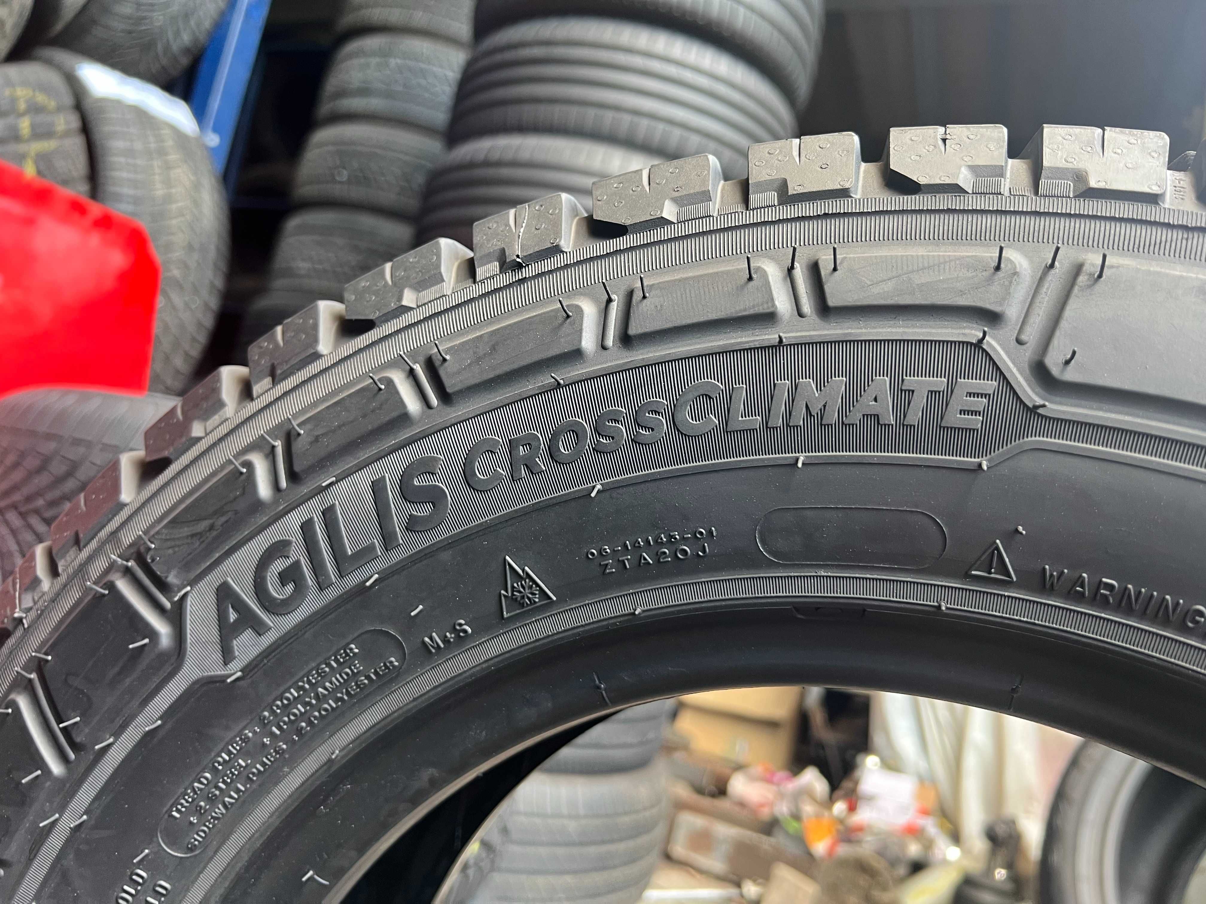 Opona wielosezonowa 215/70/R15C Michelin Agilis CrossClimate - 1 szt