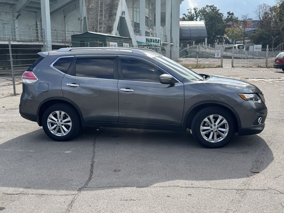 Ніссан Рог Nissan Rogue