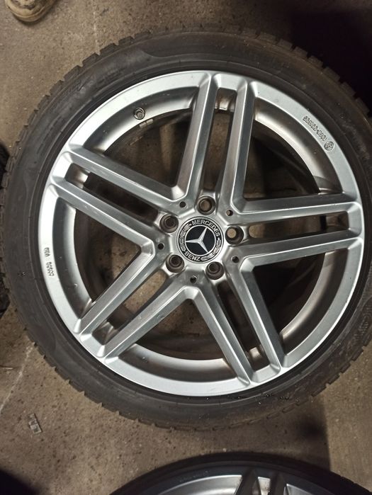 Koła zimowe 18 5x112 Mercedes Audi VW Seat Skoda 225/45 r18 Pirelli