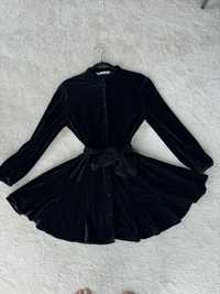 Zara sukienka mini 36 S plusz czarna rozkloszowana z paskiem