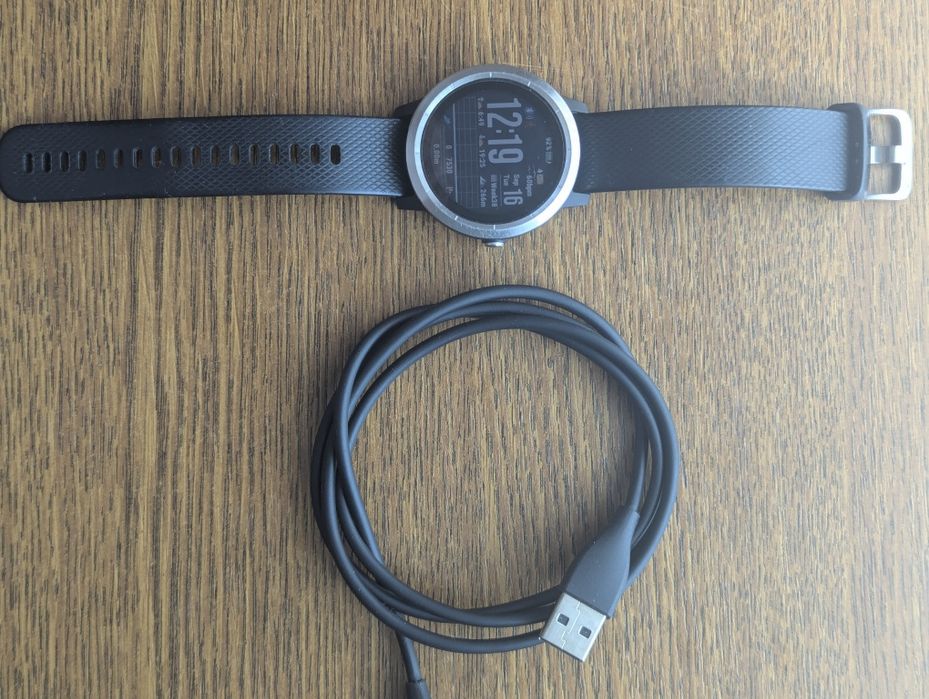Garmin vivoactive 3