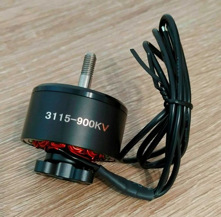 Бесколекторний мотор Surpass Hobby BAT B2807 1300KV/B3115 900KV