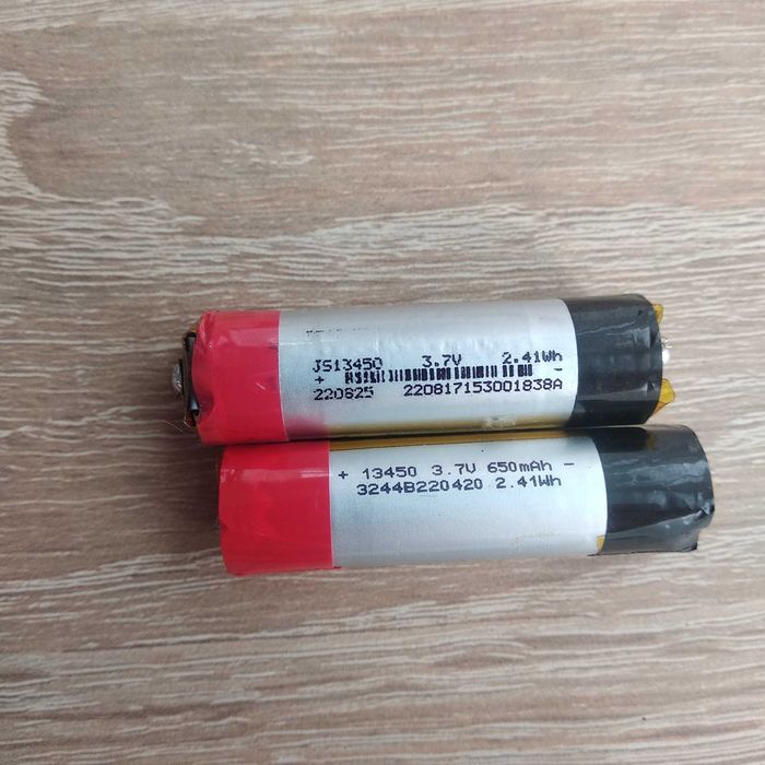 Акумулятори 3,7В