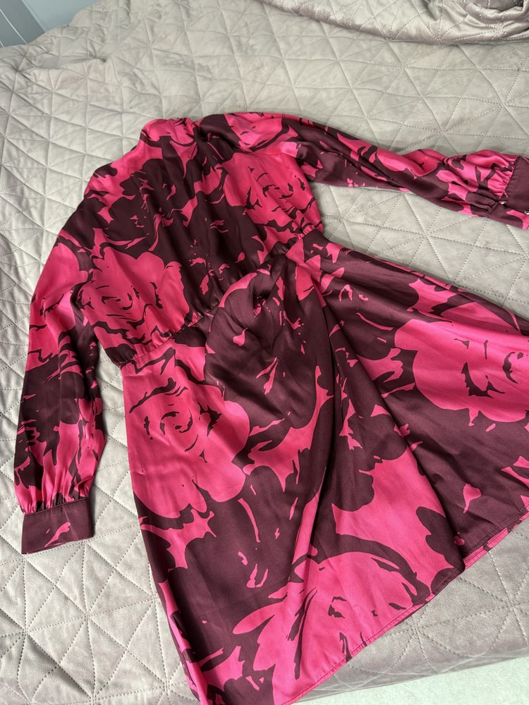 Продам платье Zara