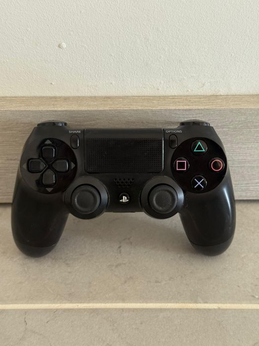 Vendo volante pedais e comando ps4