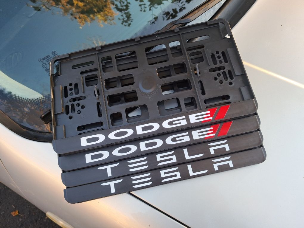 Номерна рамка, рамка під номер Dodge Tesla Mazda Nissan Toyota