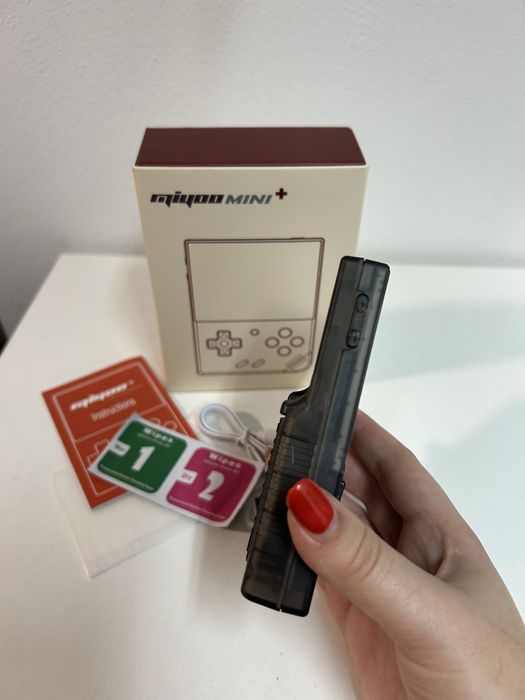 Consola Miyoo Mini Plus Crystal Black