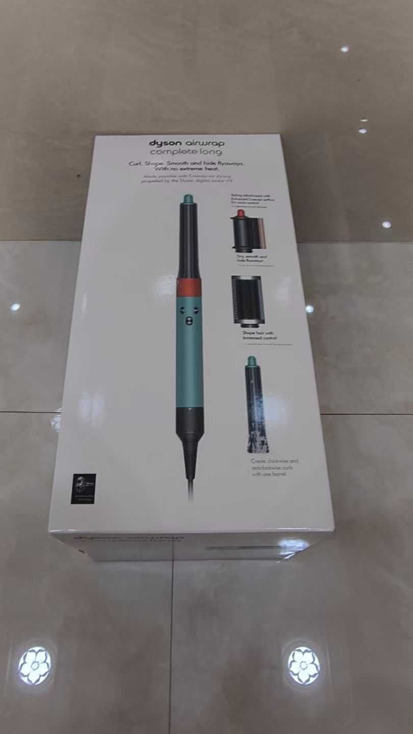 D yson Airwrap Multi-Styler Complete HS05