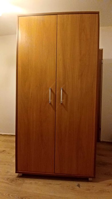 Szafa 2 drzwiowa,