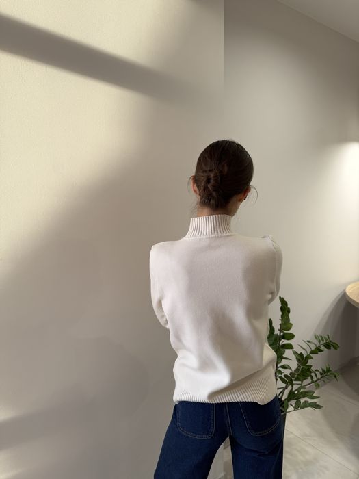 Молочна трикотажна кофта Solmar, котонова, з комірцем, базова, xs-s