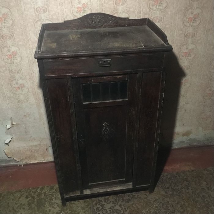 Шкаф раритет старинный