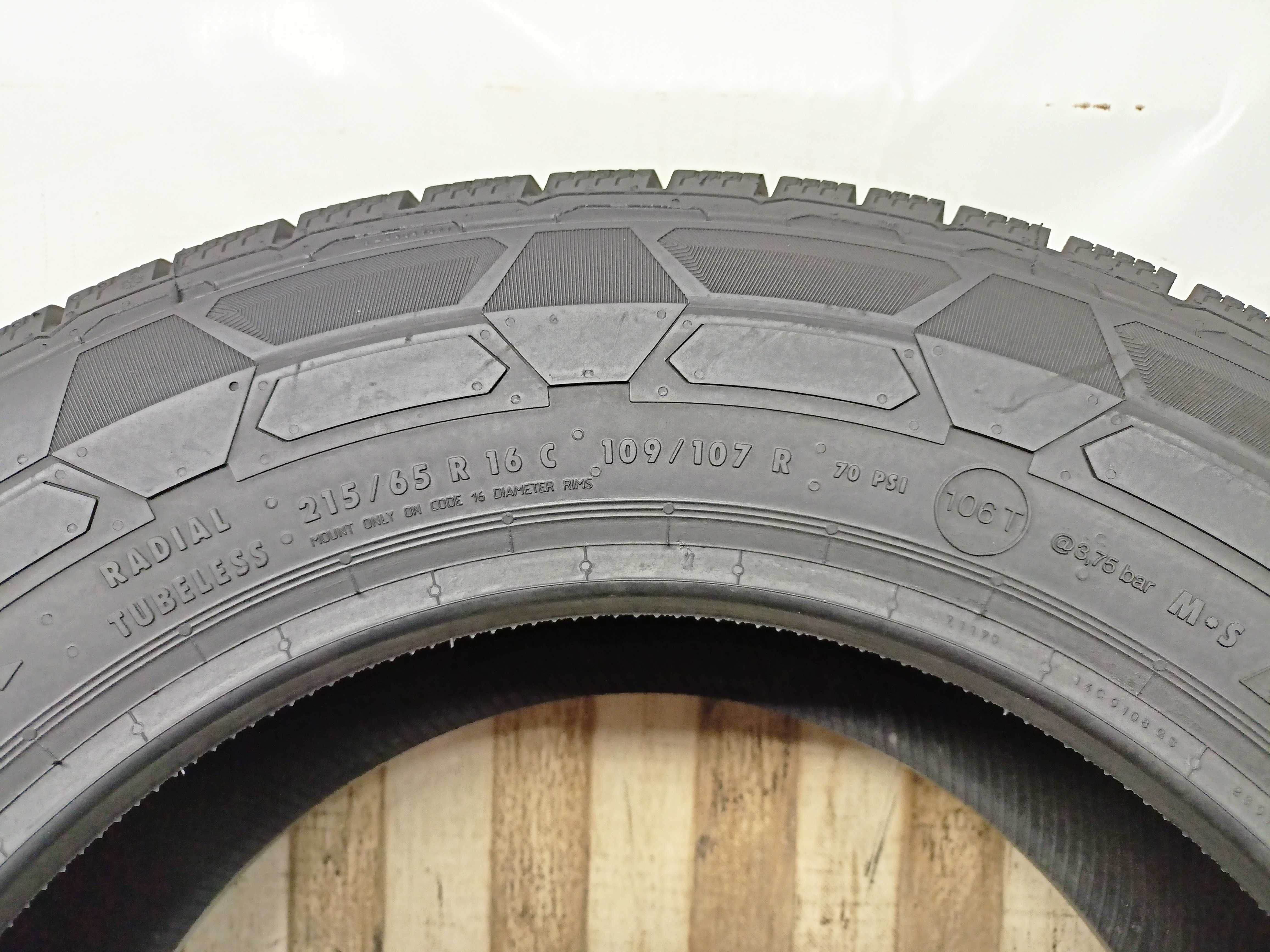Continental VanContactWinter 215/65/16C 19r. 109/107R Jak Nowa (2220)