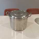 Tacho/panela grande em alumínio