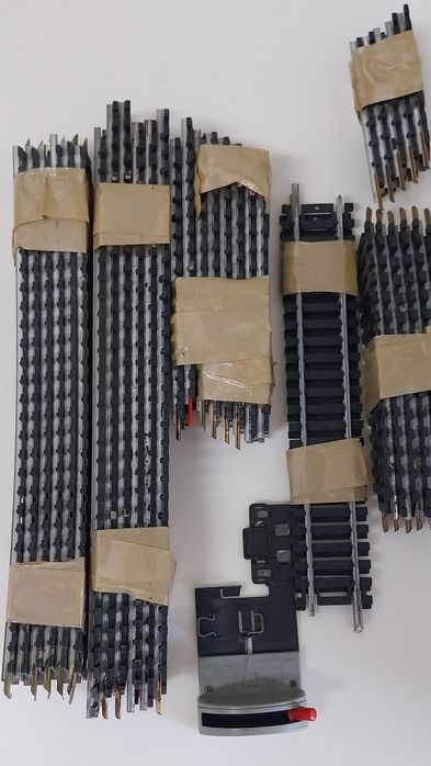 Lote de material modelismo ferroviário Lima