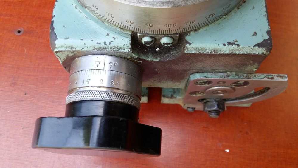 Поворотний стіл сінусний, фрезирний стіл 125мм.