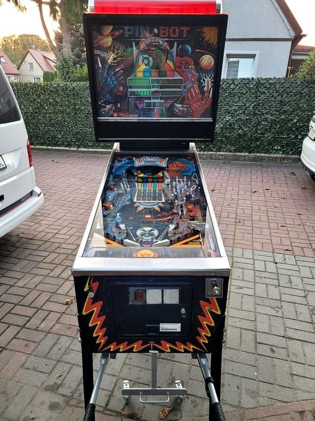 flipper ,pinball GAME SHOW i PINBOT (williams) - duży wybór