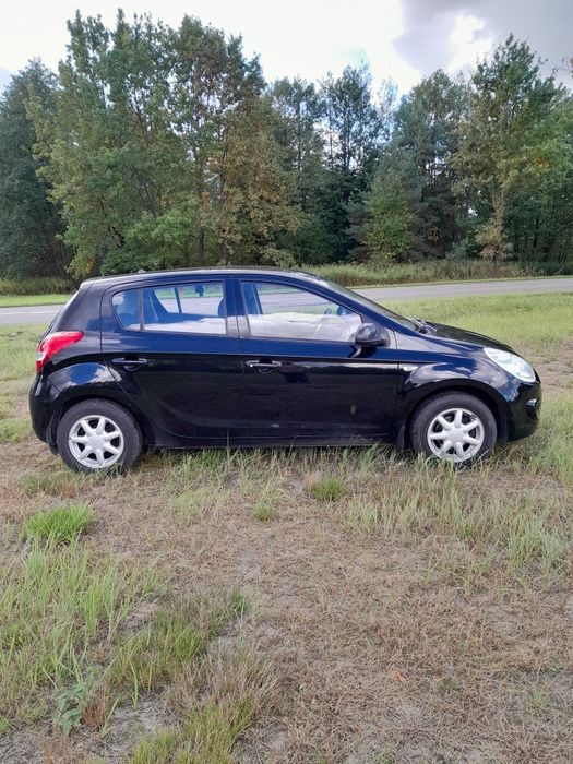 Hiundai i20    1.4 benzyna gaz