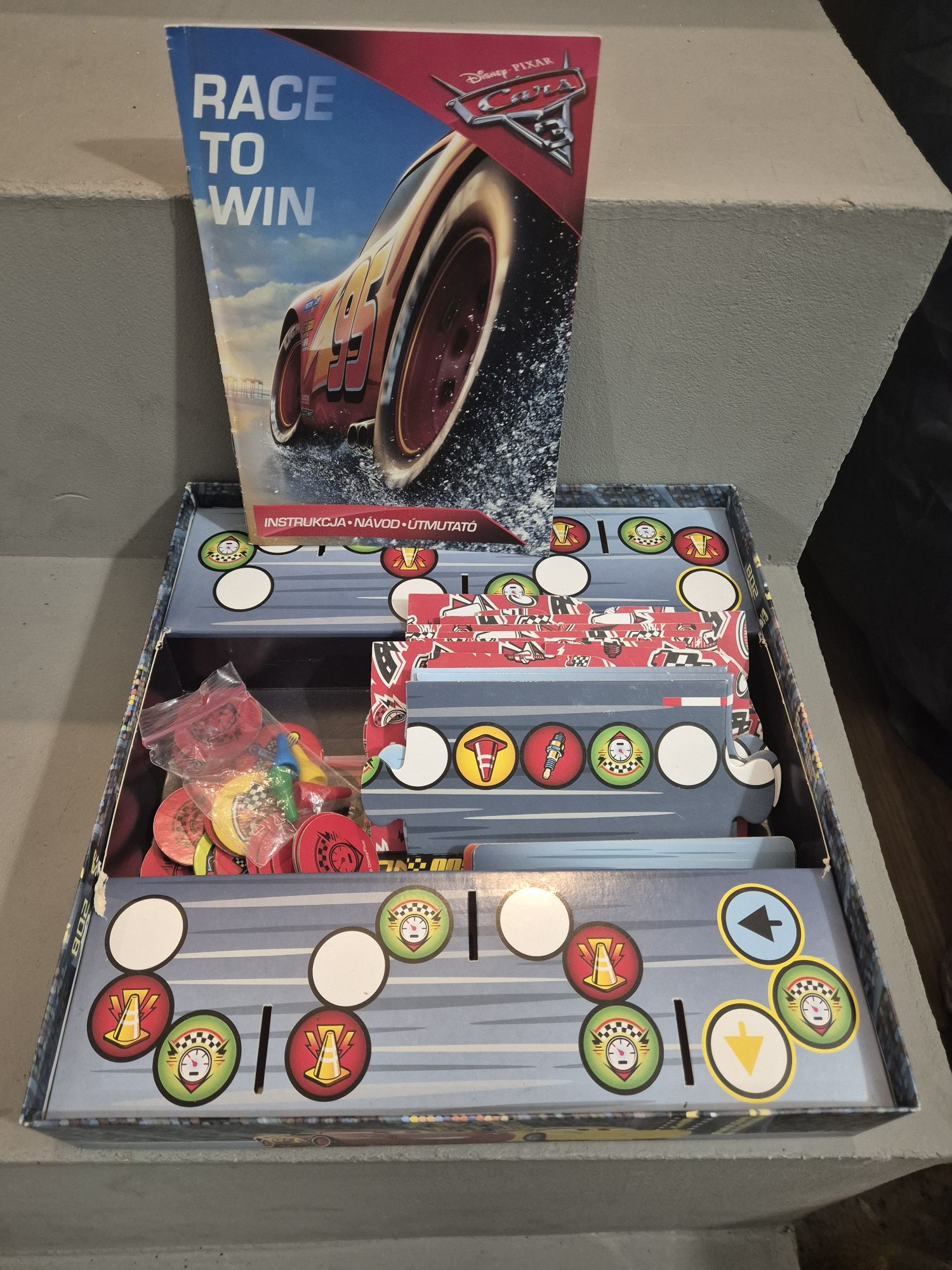Gra planszowa - Zwycięski Wyścig - Race to Win