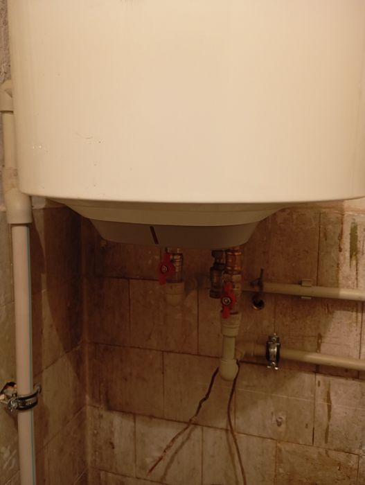 Бойлер Арістон 100 л комбіновананого нагріву