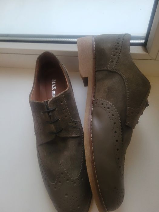 Нові, натуральні замшеві броги, туфлі з перфорацією, 40 розміру,
