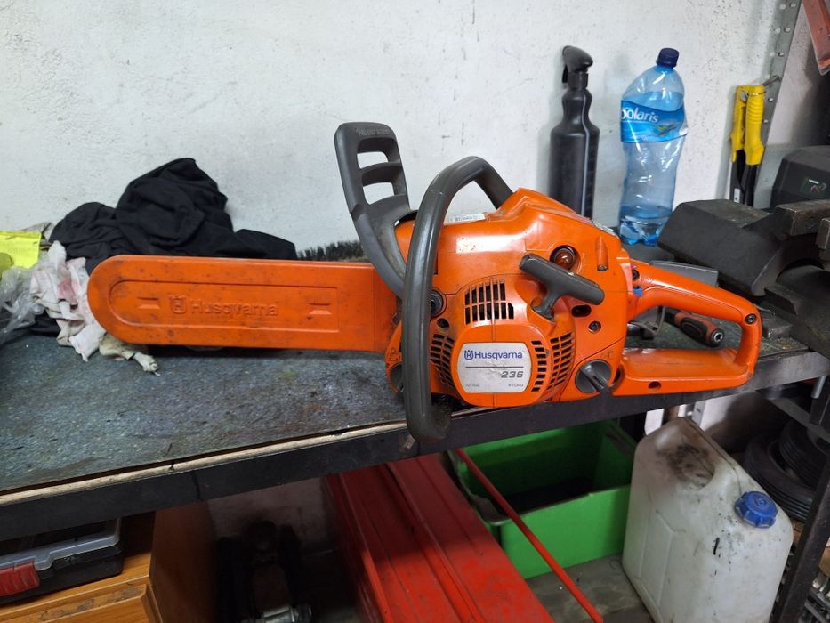 Pila spalinowa Husqvarna 236