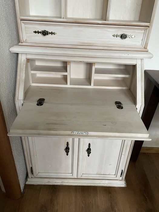 Sekretarzyk z nadstawka