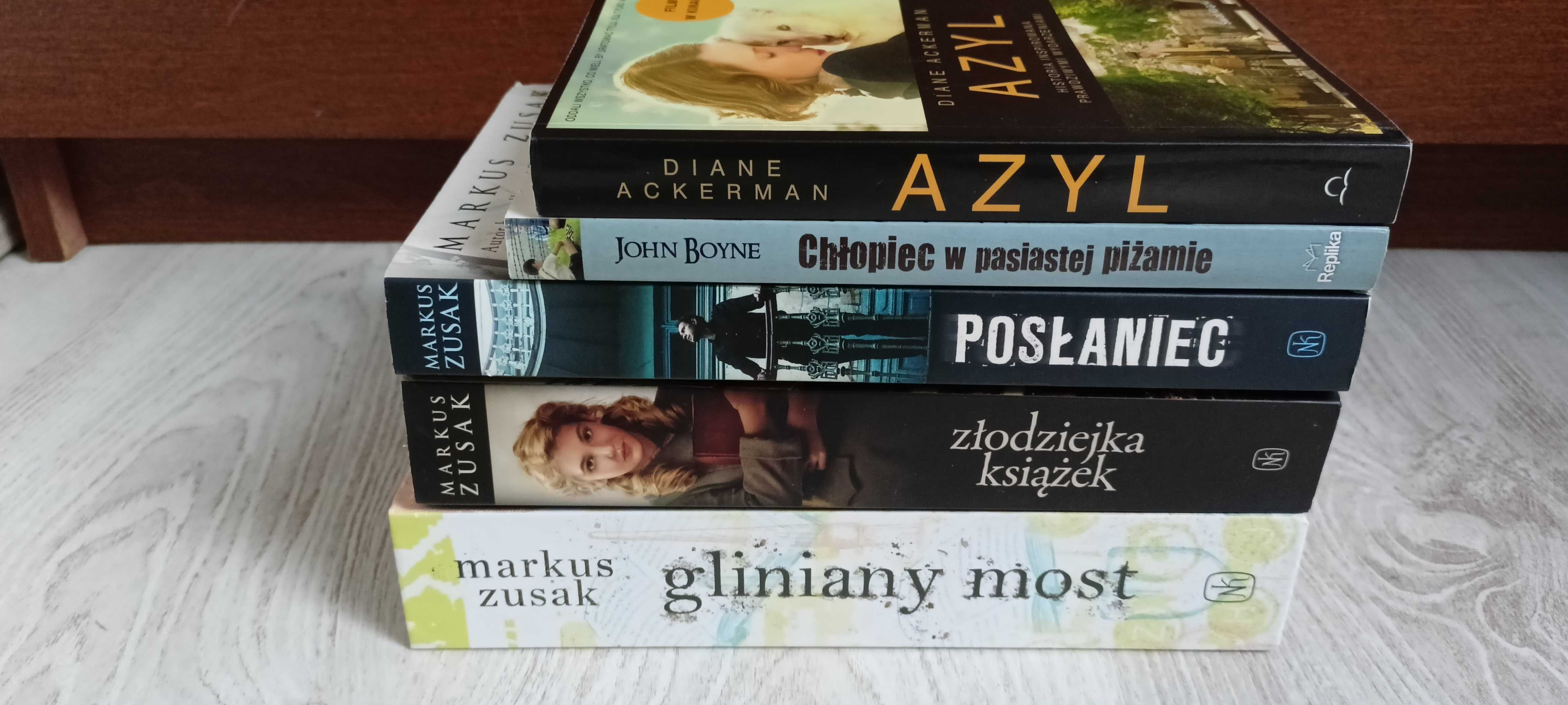 5 Zusak Złodziejka książek Posłaniec Gliniany most Ackerman Azyl Boyne