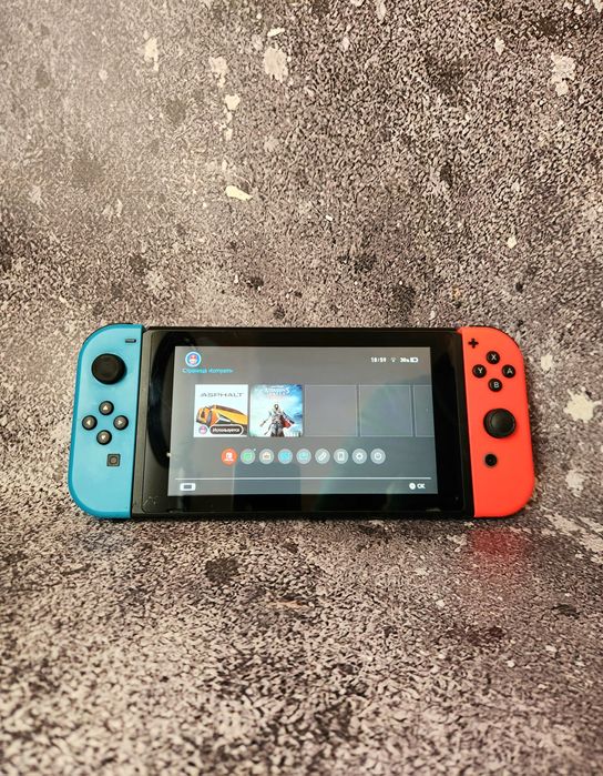 Приставка Nintendo Switch V2/Rev2 HAC-001(-01) Neon Blue-Red