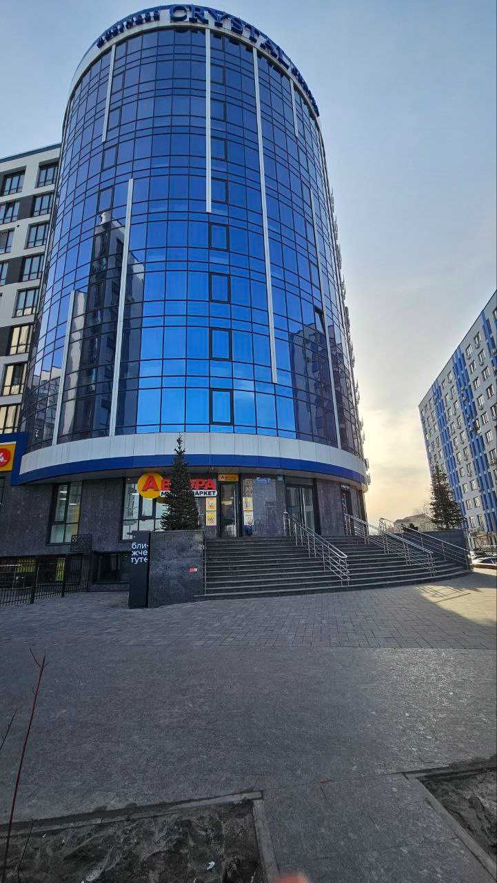 Оренда офісу 106.1м2 в БЦ "CRYSTAL" Осокорки, м. Славутич