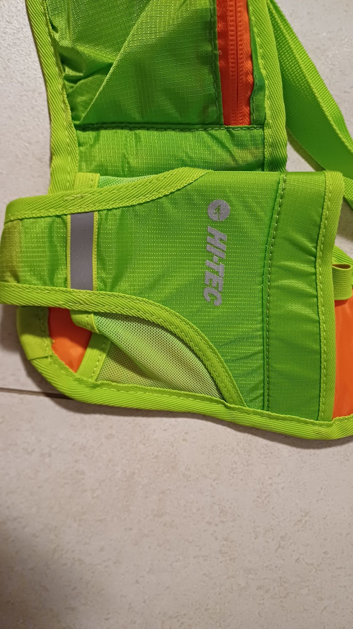 Pas do biegania, nerka Hi - Tech lugo