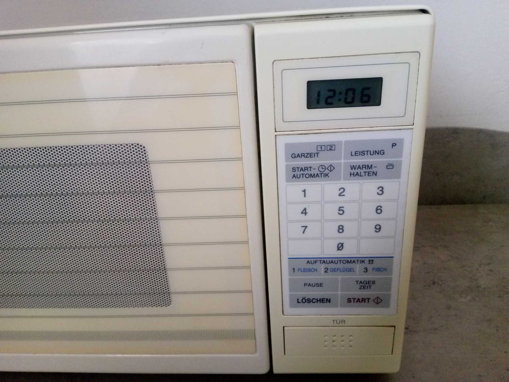 Kuchenka mikrofalowa niemiecka Privileg - 1250 W