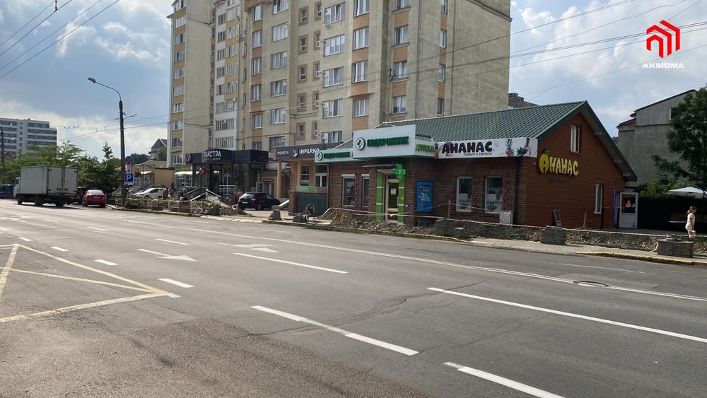 Оренда фасадної комерційної площі 230м