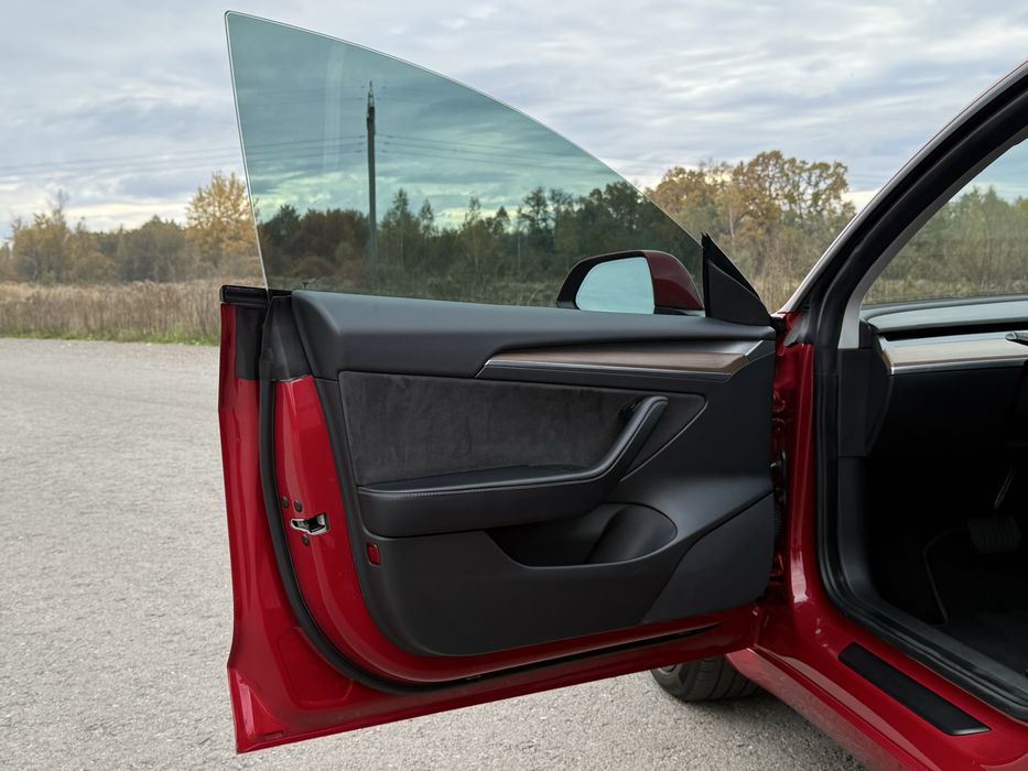 Продам Tesla Model 3 2022 Long Range Dual Motor