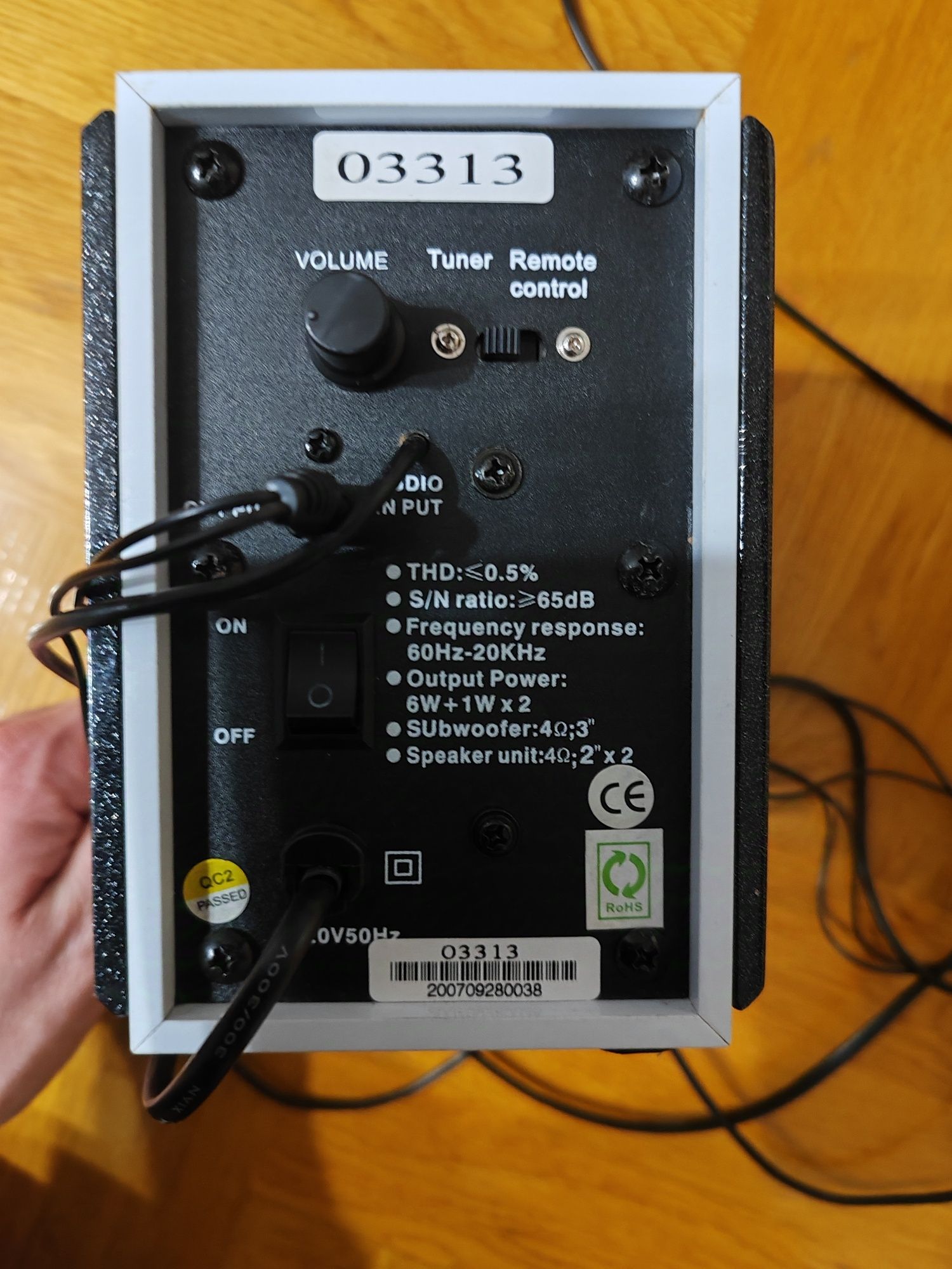 Głośniki komputerowe 2 + subwoofer 4Wordl