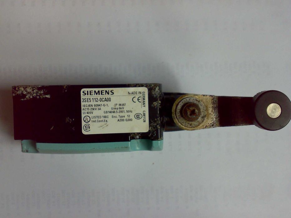 Выключатели концевые концевик SIEMENS 3SE5 112-0CA00