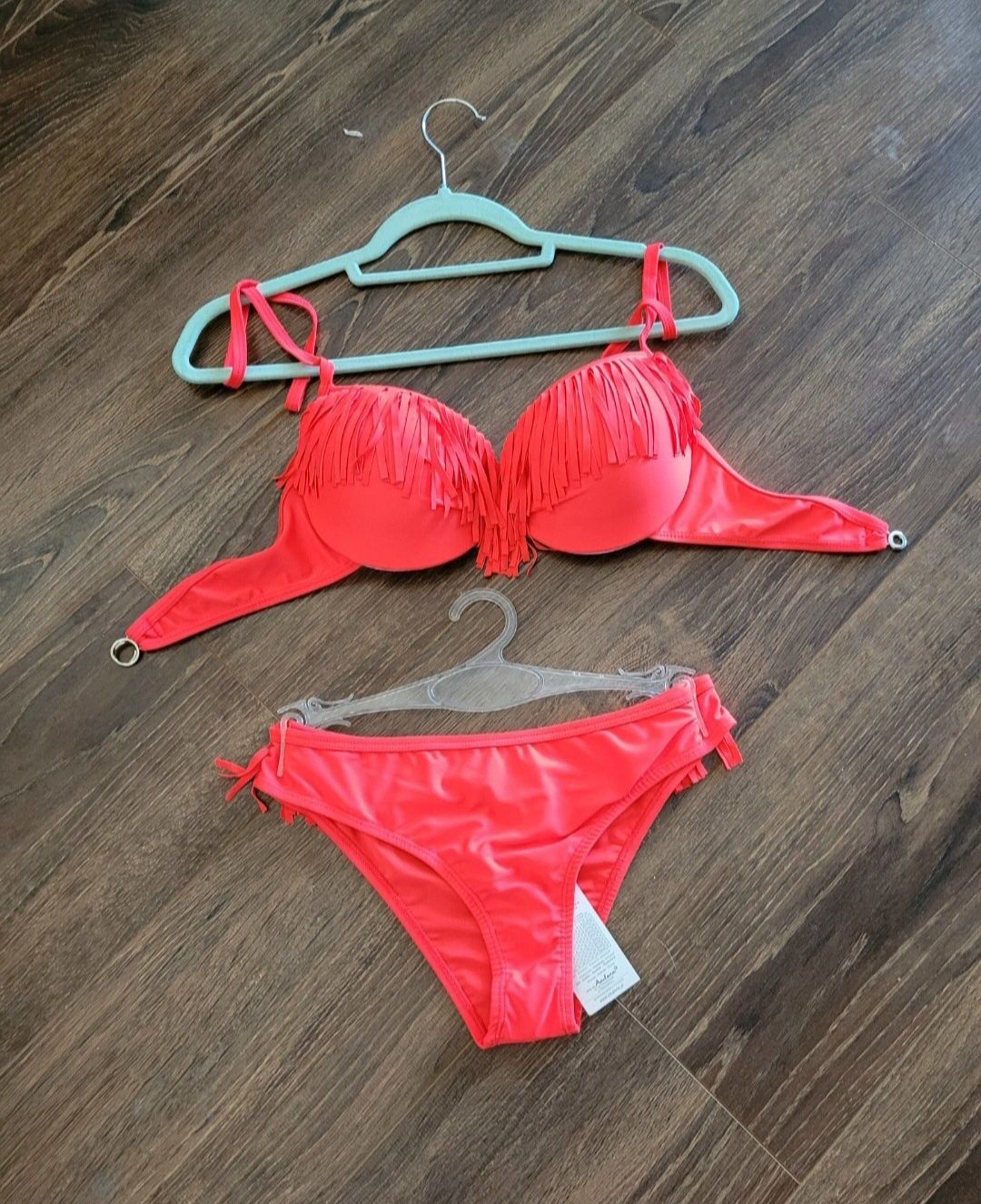 Azulena Boho bikini frędzle XL 42 czerwono-koralowy fluo