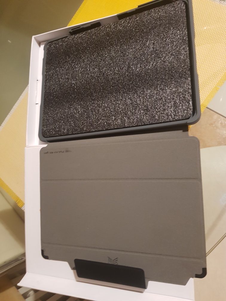 Dux Plus Rugged Case Stand for iPad Air (4th Gen) - Black
bigshew1
big