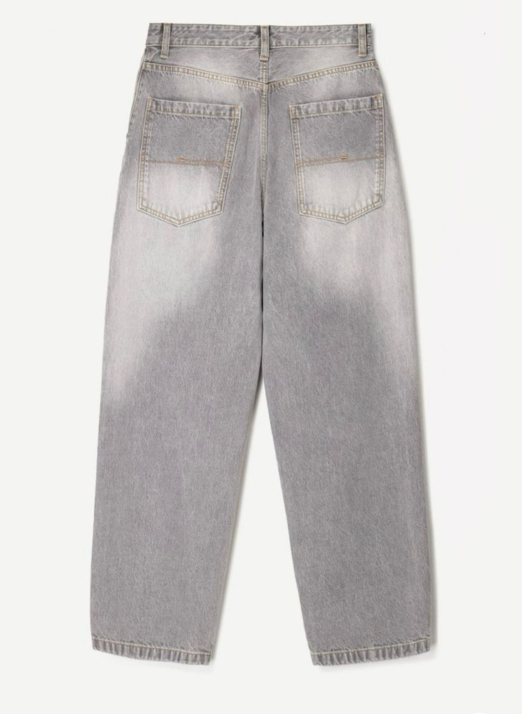 Джинси bershka skater