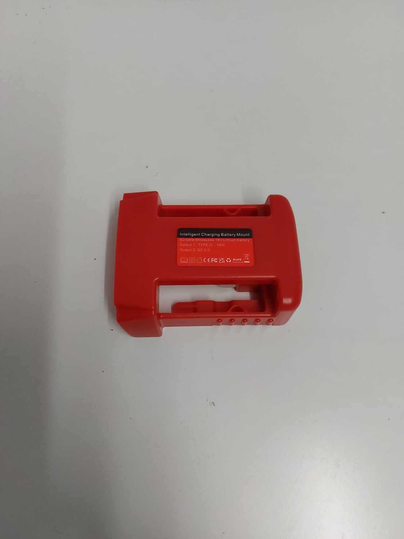 Adapter ładowarka USB USB-C na baterie MILWAUKEE M18