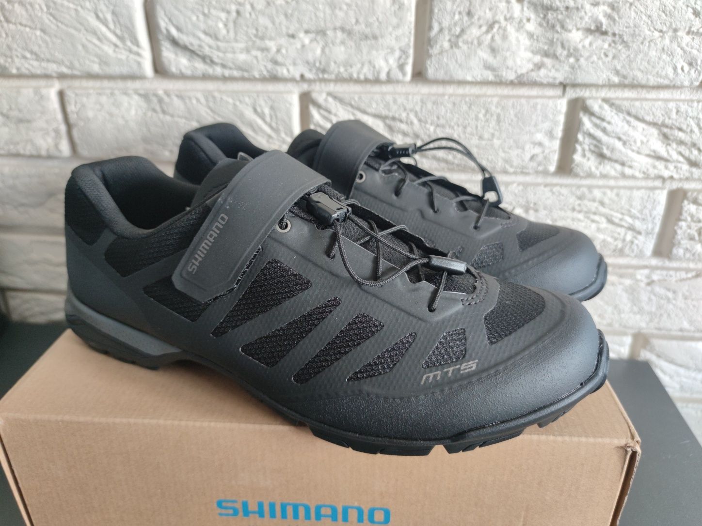 Велосипедне взуття Shimano MT5 (SH-MT502). Розмір 43